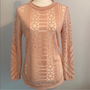 Gorgeous burn out Bar III top